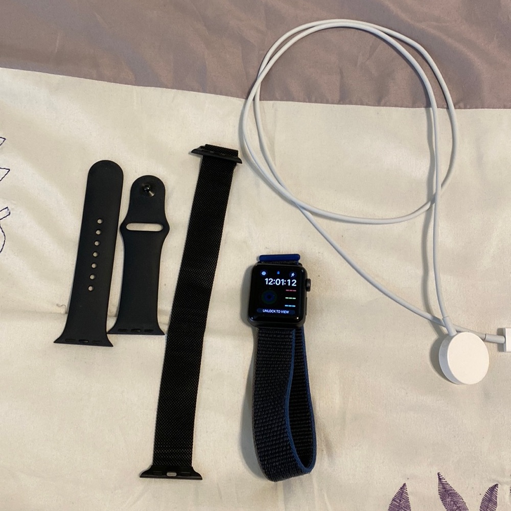 Apple Watch Series 38mm Good Condition